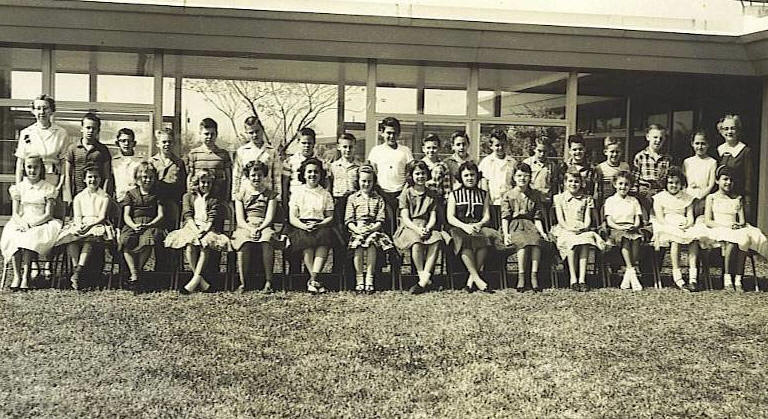 Sam Houston Elem. Fourth Grade - 1959-1960