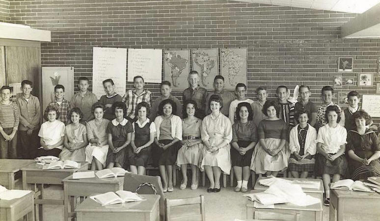 Sam Houston Elem. Sixth Grade - 1961-1962